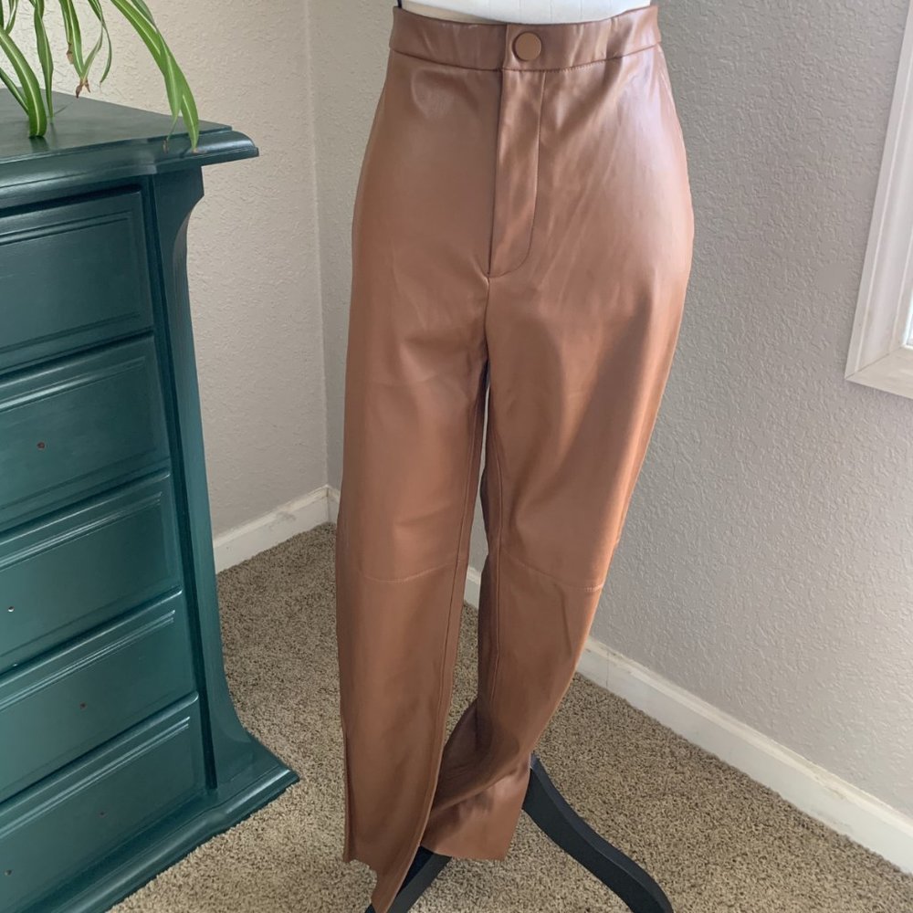 NWT Zara Brown Faux-Leather Leggings
